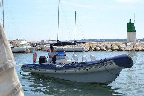 TAXI BOAT POUR 5 PERSONNES DEPUIS PORT CANTO A CANNES